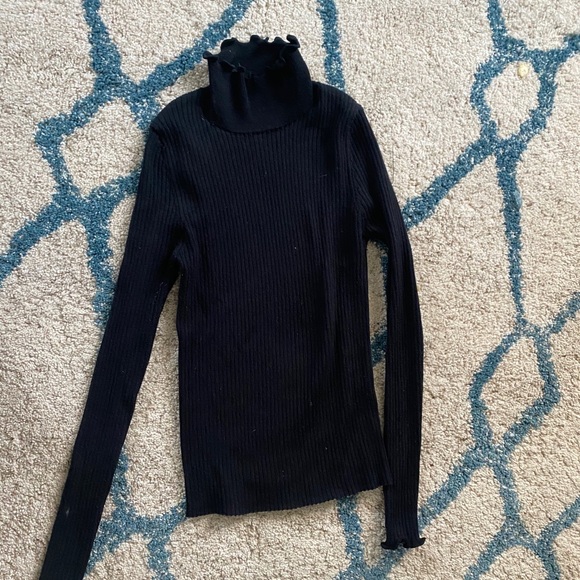 Knitted black top - Picture 2 of 3